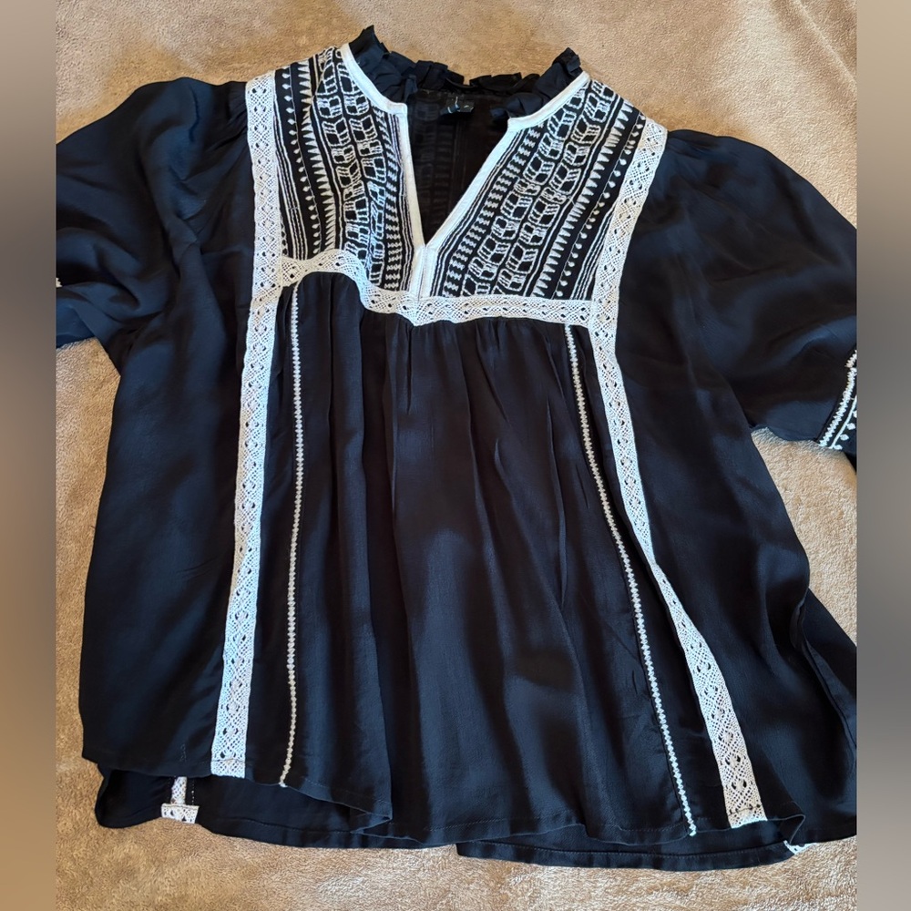 Anthropologie Bl^ink London Black and White Embroidered Women's Top size S - Picture 9 of 9